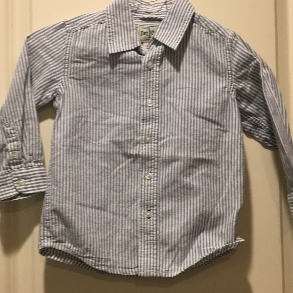 The Children’s Place boy stripe button down long sleeve shirt size 3T blue white